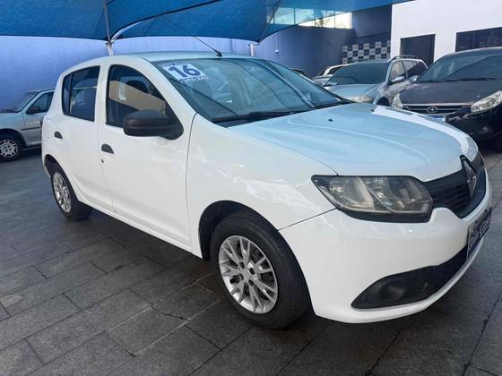 RENAULT SANDERO 1.0 AUTHENTIQUE 16V FLEX 4P MANUAL RENAULT SANDERO 1.0 AUTHENTIQUE 16V FLEX 4P MANUAL